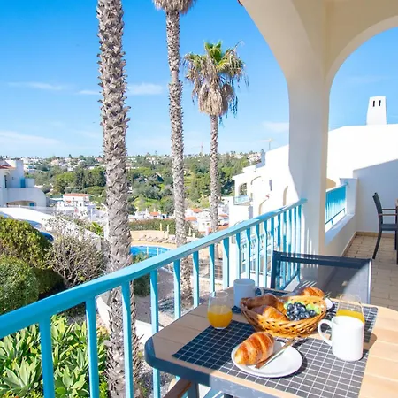 99b Hibiscus - Spacious 2-bedroom With Pool Views Appartement *