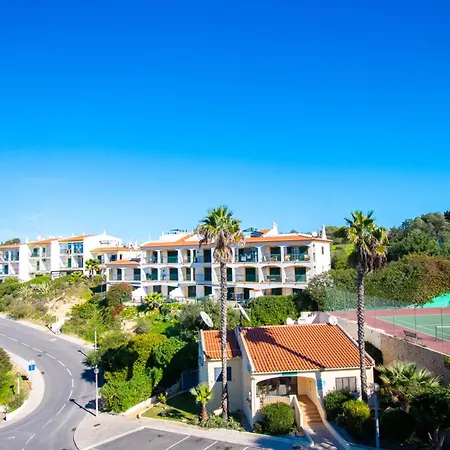 Appartement 99b Hibiscus - Spacious 2-bedroom With Pool Views *