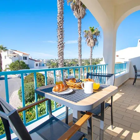 99b Hibiscus - Spacious 2-bedroom With Pool Views Appartement Carvoeiro (Lagoa)
