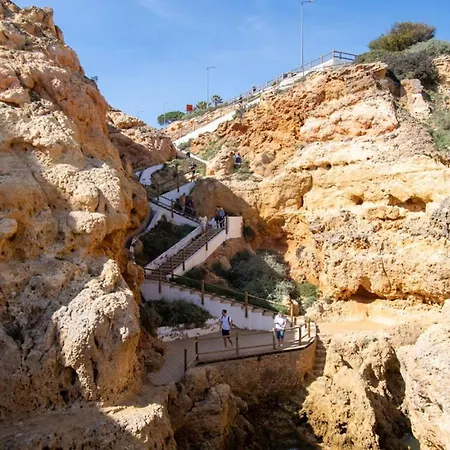 Apartamento 99b Hibiscus - Spacious 2-bedroom With Pool Views *