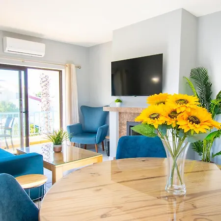 99b Hibiscus - Spacious 2-bedroom With Pool Views Carvoeiro (Lagoa)