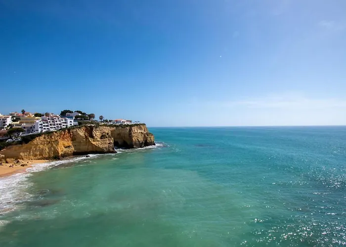 99b Hibiscus - Spacious 2-bedroom With Pool Views * Καρβοέιρο