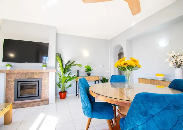 Διαμέρισμα 99b Hibiscus - Spacious 2-bedroom With Pool Views *